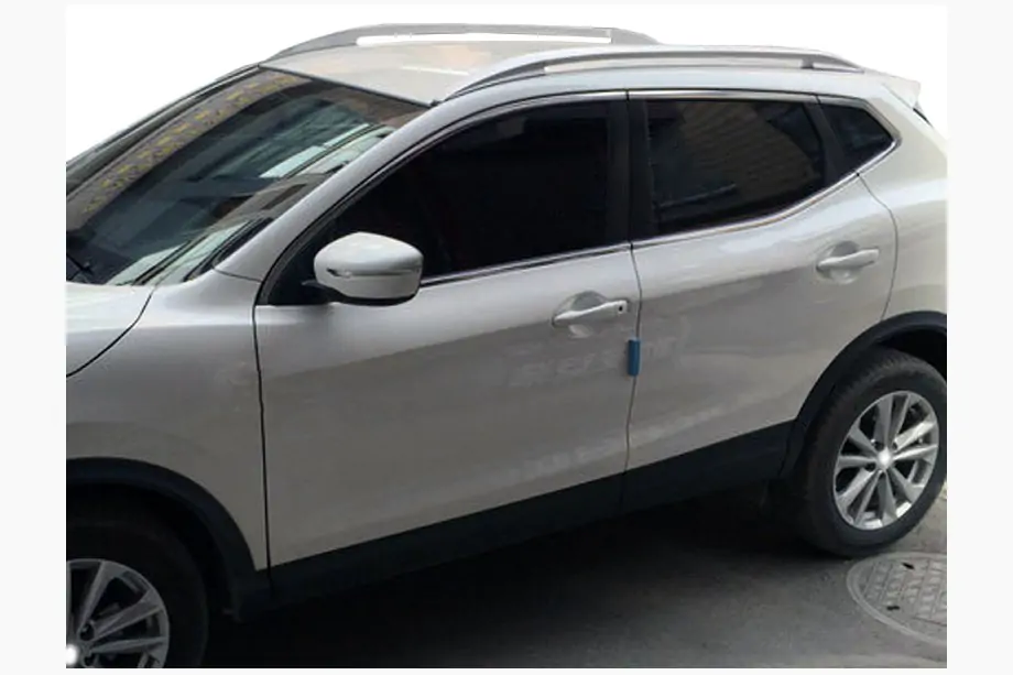 Nissan Qashqai 2014–2021 Oriģinālie jumta relingi Image