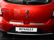 Renault Sandero 2013–2022 Hromēta aizmugurējā bampera uzlika ar ieloci (Нотанико) foto 1