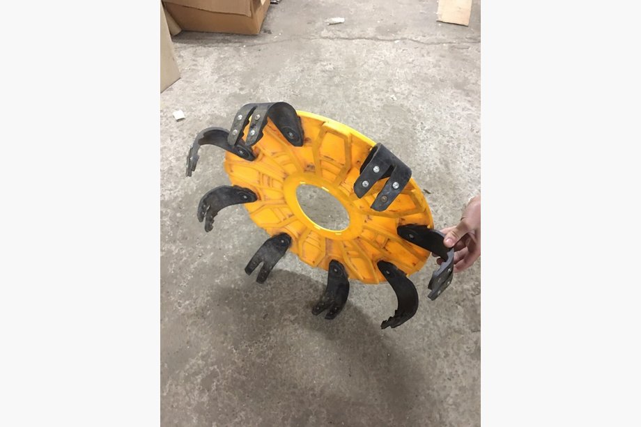 Plastmasas uzlikas sniega ķēdēm R16 Image