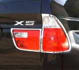 BMW X5 E53 1999–2006 Hromētas aizmugurējo lukturu uzlikas (plastmasa) foto 1