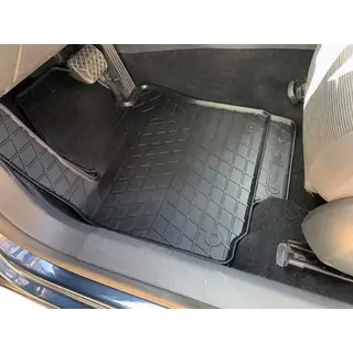 Gumijas salona paklājiņi (4 gab., Stingray Premium)