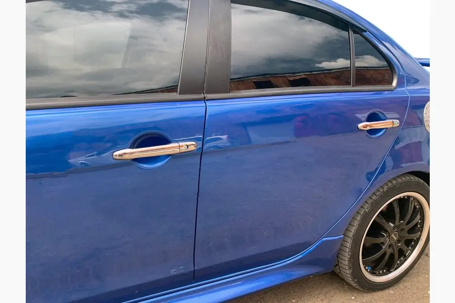 Mitsubishi Lancer X 2008– Durvju rokturu uzlikas (4 gab.) Image