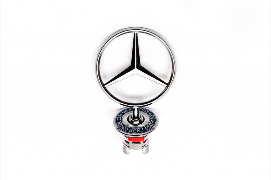 Mercedes S-class W221 2005–2013 Emblēma ar tēmēkli (ar uzrakstu) Image
