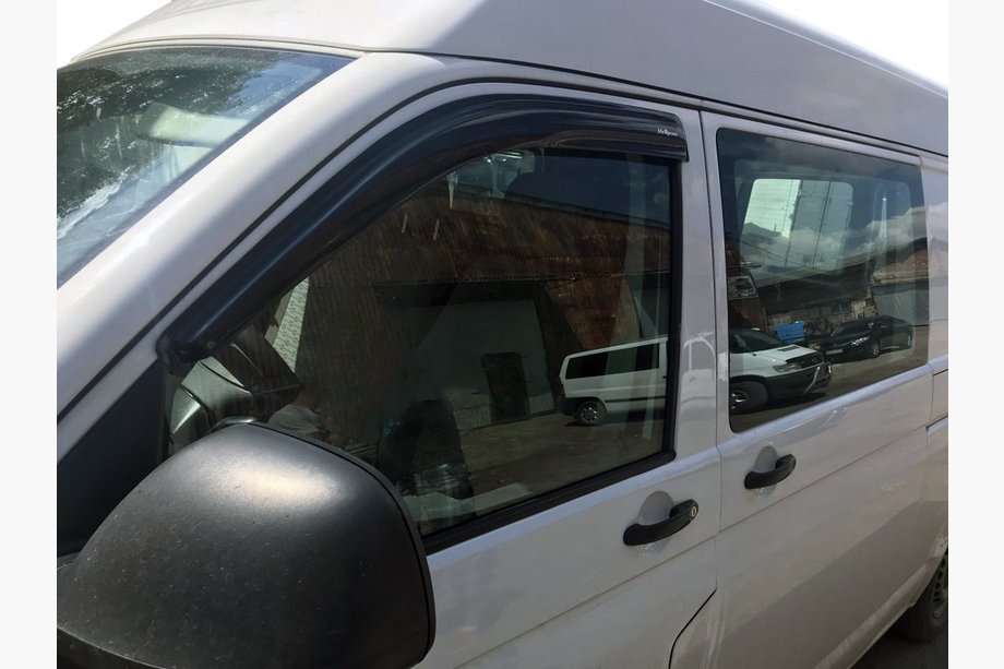 Volkswagen T5 Transporter 2003–2010 Logu vēja deflektori (2 gab., MyRacing) Image