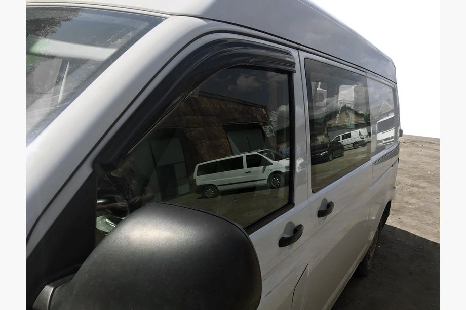 Volkswagen T5 Caravelle 2004–2010 Logu vēja deflektori (2 gab., MyRacing) Image