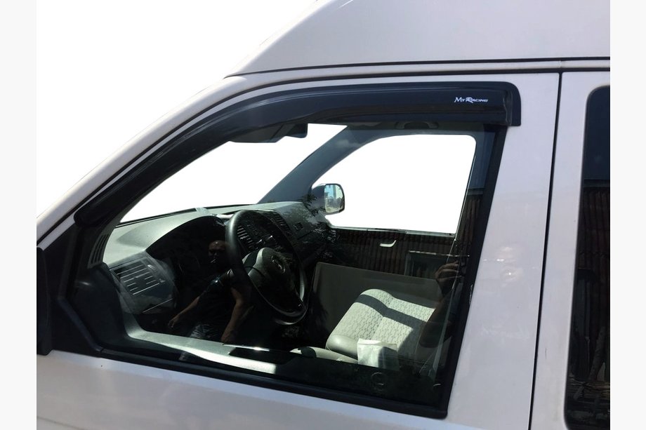 Volkswagen T5 Multivan 2003–2010 Logu vēja deflektori (2 gab., MyRacing) Image
