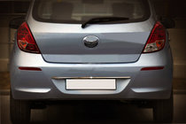 Hyundai I-20 2012–2014 Uzliktnis virs numura zīmes (nerūsējošais tērauds) foto 1