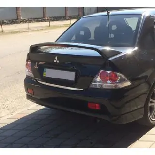 Bagāžnieka malas uzlika (nerūsējošā tērauda)