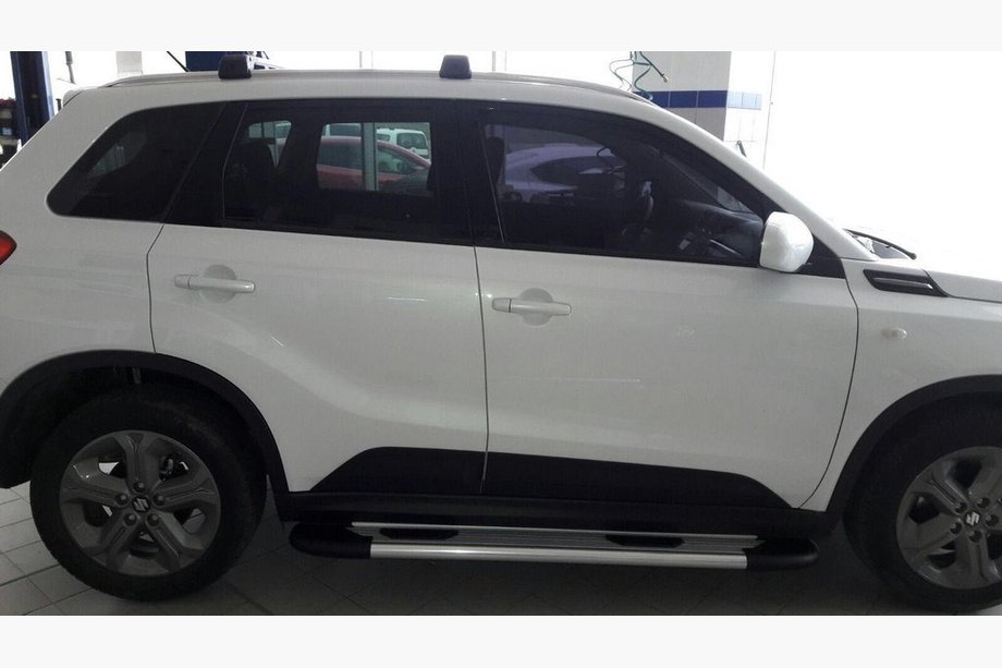 Suzuki Vitara 2015– Sānu pakāpieni Bosphorus OLD Grey (2 gab., alumīnijs) Image