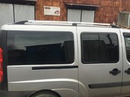 Fiat Doblo I 2001–2005 Hromēti jumta reliņi Plastmasas stiprinājuma kājas foto 4