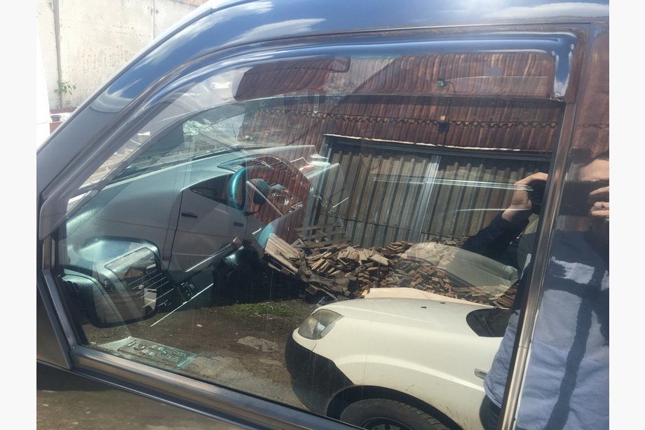 Mercedes Vito W638 1996–2003 Logu vēja deflektori (2 gab., Sunflex) Image