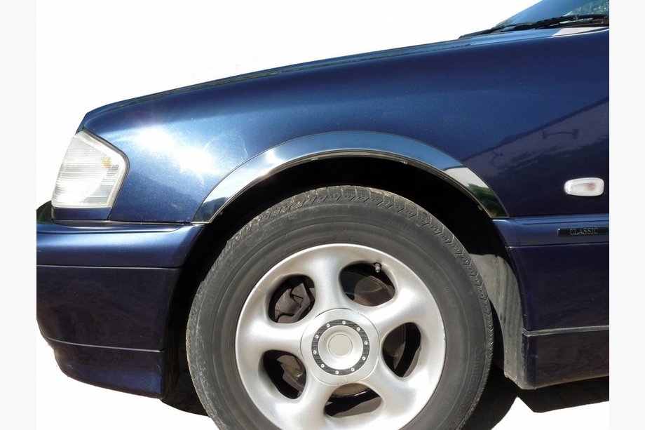 Mercedes C-class W202 1993–2001 Riteņu arku uzlikas (4 gab., nerūsējošais tērauds) Image