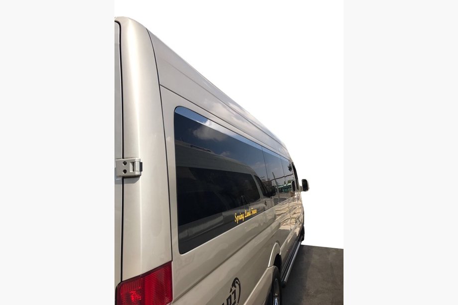 Mercedes Sprinter W906 2006–2018 Augšējās logu apmales (nerūsējošais tērauds) Image