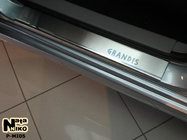 Mitsubishi Grandis 2003–2011 Sliekšņu uzlikas Nataniko (2 gab., nerūsējošais tērauds) foto 1