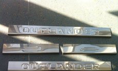 Mitsubishi Outlander 2012–2021 Sliekšņu uzlikas Carmos (4 gab., nerūsējošais tērauds) foto 1