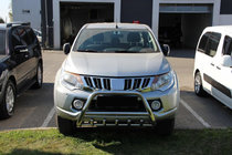 Mitsubishi L200 2015–2024 Priekšējais bullbar WT003 (nerūsējošais tērauds) foto 2