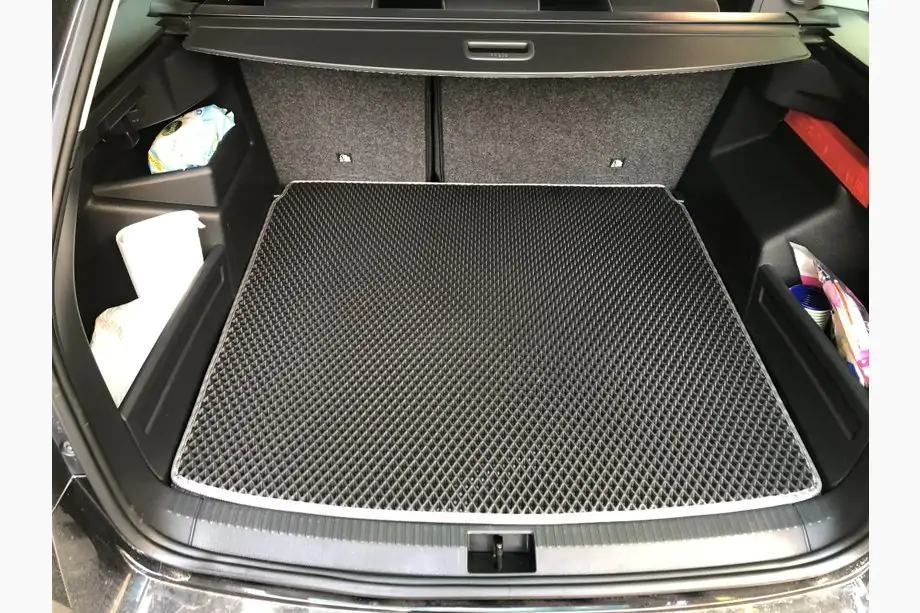 Skoda Fabia 2014–2021 Bagāžnieka paklājiņš (HB, EVA, melns) Image