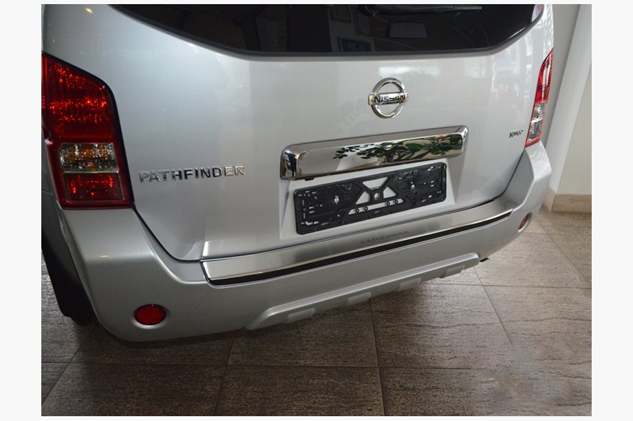 Nissan Pathfinder R51 2005–2014 Aizmugurējā bampera uzlika ar ieloci Nataniko (nerūsējošais tērauds) Image