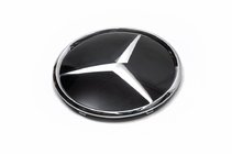 Mercedes C-class W205 2014–2021 Priekšējā emblēma zem stikla (Taivāna) foto 1
