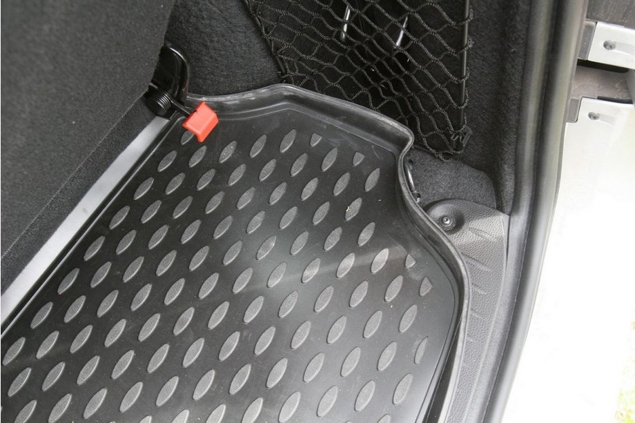 Lada Largus 2012– Gumijas bagāžnieka paklājiņš (īss) (Novline) SW (7 sēdvietas) Image