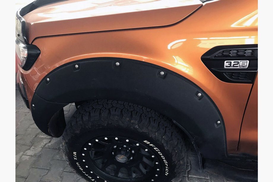 Ford Ranger 2011–2022 Skrūvējami riteņu arku paplašinājumi Image