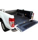 Isuzu D-Max 2011–2019 Bagāžnieka vannas ieliktnis foto 2