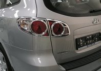 Hyundai Santa Fe 2 2006–2012 Bremžu lukturu uzlikas (2 gab., plastmasa) foto 1