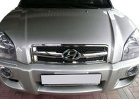 Hyundai Tucson JM 2004– Priekšējā režģa uzlikas (plastmasa) foto 1