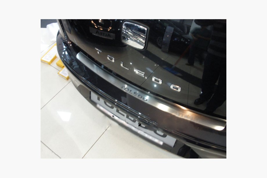 Seat Toledo 2005–2012 Aizmugurējā bampera uzlika Nataniko (nerūsējošais tērauds) Foto 1