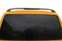 Volkswagen T4 Caravelle/Multivan 1990–2003 Jumta spoileris ar integrētu stop signālu (krāsošanai) foto 1