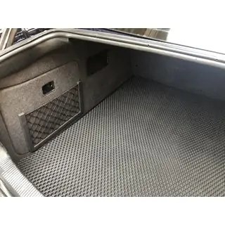 Sedan bagāžnieka paklājiņš (EVA, melns)