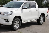 Toyota Hilux 2015– Sānu pakāpieni KB001 (nerūsējošais tērauds) foto 2