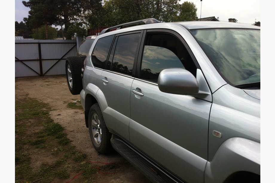 Toyota Land Cruiser Prado 120 2002–2009 Ārējās logu apdares līstes (6 gab., nerūsējošais tērauds) Foto 3
