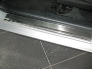 Toyota Yaris 2010–2020 Sliekšņu uzlikas Nataniko (4 gab., nerūsējošais tērauds) foto 1