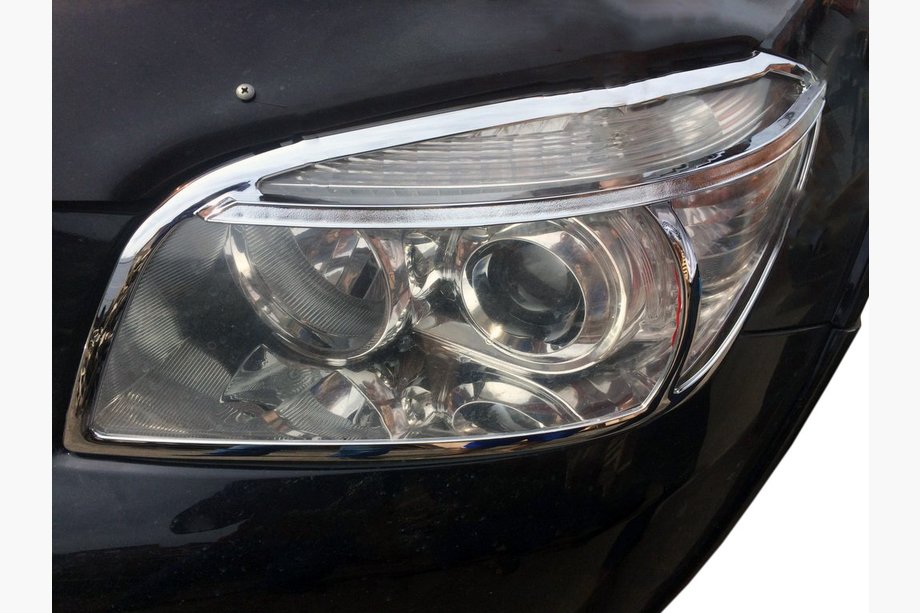 Toyota Rav 4 2006–2013 Priekšējo lukturu uzlikas 2006-2009 (2 gab., plastmasa) Image