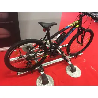 Velosipēda turētājs uz jumta šķērssijām foto 3
