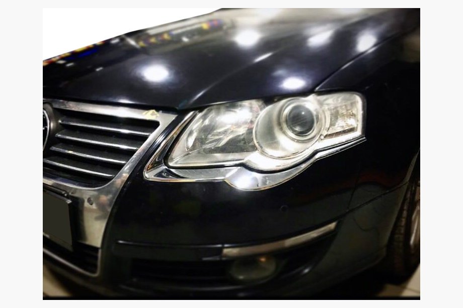 Volkswagen Passat B6 2006–2012 Lukturu uzacis (2 gab., plastmasa) Image