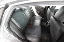Chrysler 200 II 2014–2017 Auto sēdekļu pārvalki eko āda+audums+Alcantara Antara A001 (pilns salona komplekts) foto 6