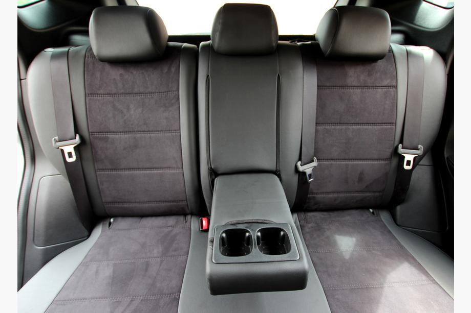 Nissan Qashqai 2014–2021 Auto sēdekļu pārvalki eko āda+audums+Alcantara Antara A001 (pilns salona komplekts) Foto 1