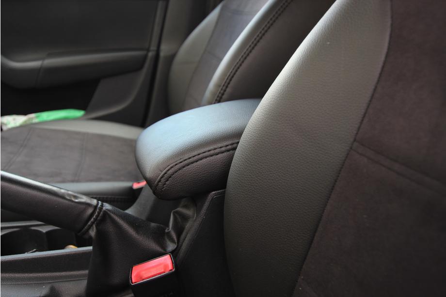 Skoda Octavia III A7 2013–2019 Auto sēdekļu pārvalki eko āda+audums+Alcantara Antara A001 (pilns salona komplekts) Foto 10