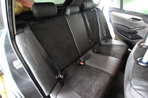 BMW X1 E84 2009–2015 Auto sēdekļu pārvalki eko āda+audums+Alcantara Antara A001 (pilns salona komplekts) foto 1