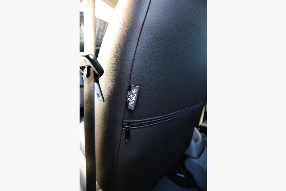 Ford Focus III 2011–2017 Autosēdekļu pārvalki eko āda+audums+antara Antara A001g (pilns salona komplekts) Foto 2