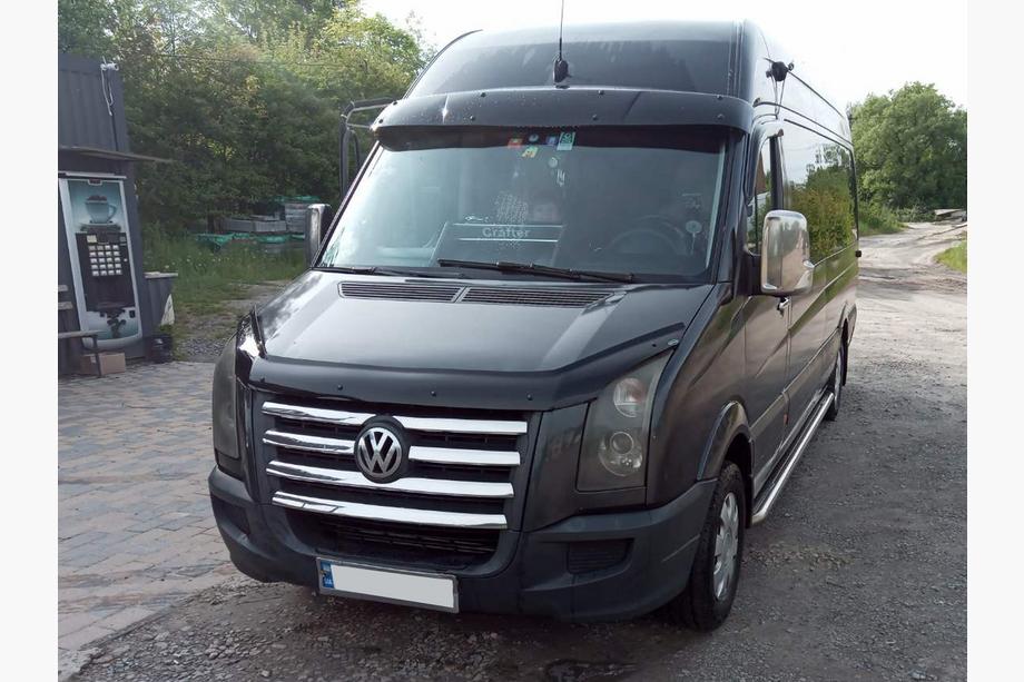 Volkswagen Crafter 2006–2016 Vējstikla saules vizieris uz rāmja V2 (melns spīdīgs, 5 mm) Foto 15