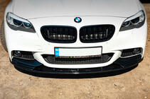 BMW 5. sērija F10/F11 2010–2016 Priekšējā bampera lūpa OmsaLine (melna) foto 6