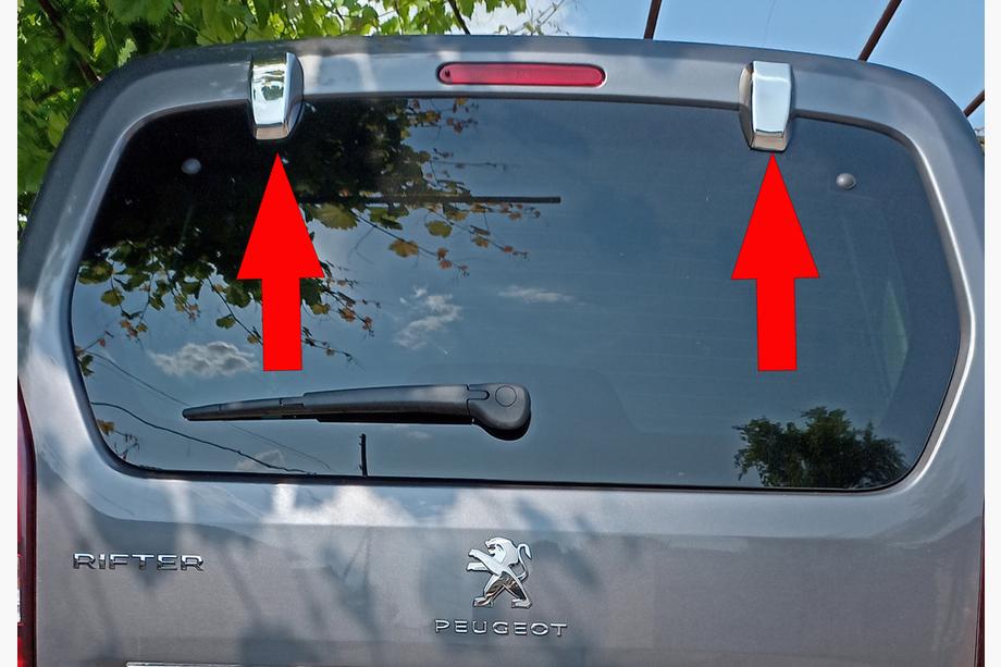 Citroen Berlingo/Multispace 2018– Aizmugurējo durvju eņģu pārsegi (2 gab., nerūsējošais tērauds) Foto 1