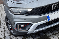 Fiat Tipo Cross 2021– Pretmiglas lukturu apmale, nerūsējošais tērauds foto 3