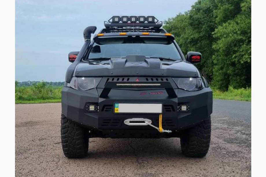 Mitsubishi L200 2015–2024 Grozs Dakar rollbāram (100x100 cm) Foto 8