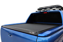 Toyota Hilux 2006–2015 Omback ruļļu pārsegs foto 1