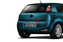 Fiat Punto Grande/EVO 2006–2018 Hroma līste virs numura zīmes (nerūsējošais tērauds) foto 1