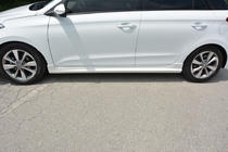 Hyundai I-20 2014–2020 Meliset sānu sliekšņi (krāsošanai) foto 2